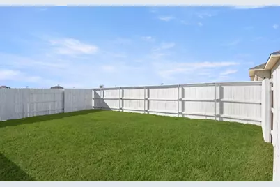 112 Bountiful Lane, Elgin, TX 78621 - Photo 33