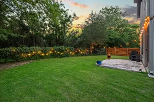 2101 Rivers Edge Way, Austin, TX 78741 - Photo 17