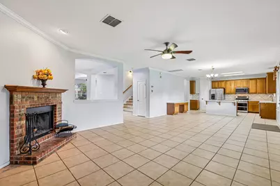 112 Floating Leaf Drive, Hutto, TX 78634 - Photo 9