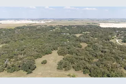 000 Cr 239 Road, Jarrell, TX 76537 - Photo 11