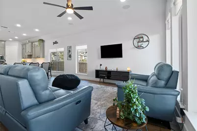 224 Green Knoll Lane, Georgetown, TX 78628 - Photo 15