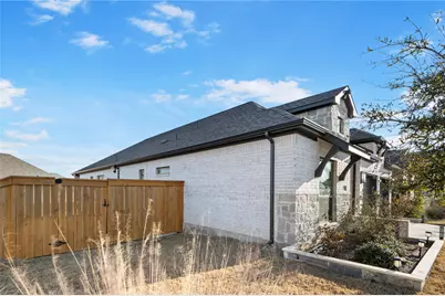 224 Green Knoll Lane, Georgetown, TX 78628 - Photo 3