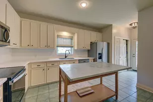 2416 Stone Hollow Dr, Brenham, TX 77833 - Photo 3