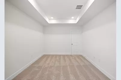 8105 Royal Mint Cove, Lago Vista, TX 78645 - Photo 17