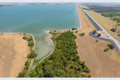 3745 County Road 428, Granger, TX 76530 - Photo 33