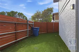 1308 Southport Dr, Austin, TX 78704 - Photo 17