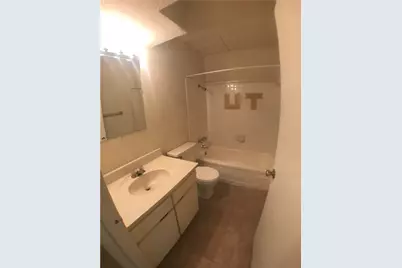 2408 Longview Street #110, Austin, TX 78705 - Photo 7