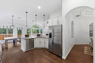 5313 Concho Creek Bend, Austin, TX 78735 - Photo 11