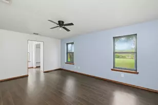 900 Co Rd 474, Elgin, TX 78621 - Photo 13