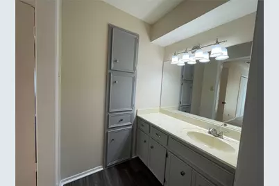 606 Country Aire Drive #B, Round Rock, TX 78664 - Photo 13