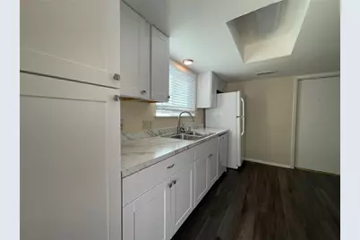 606 Country Aire Drive #B, Round Rock, TX 78664 - Photo 7