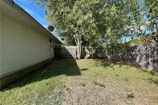 606 Country Aire Dr, Round Rock, TX 78664 - Photo 15