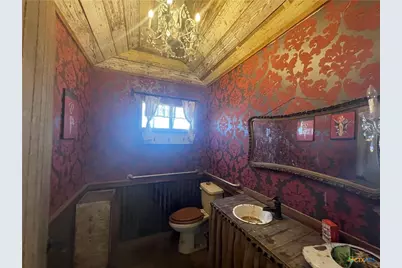 1008 S Walnut Street W, Lampasas, TX 76550 - Photo 17