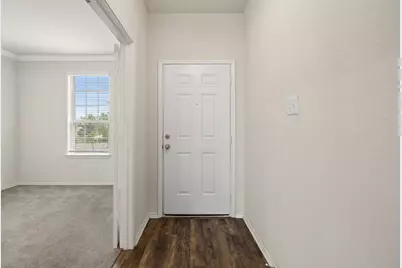 457 Bedford Falls Lane, Jarrell, TX 76537 - Photo 5