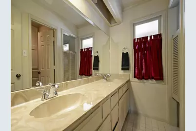 431 N Berry Lane, Georgetown, TX 78626 - Photo 9