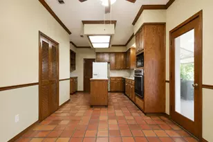 431 N Berry Ln, Georgetown, TX 78626 - Photo 5
