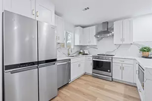 2706 Wheless Ln, Austin, TX 78723 - Photo 9