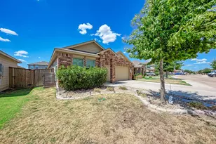 629 Shimek Ln, Jarrell, TX 76537 - Photo 3