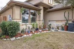 210 Wincliff Dr, Buda, TX 78610 - Photo 25