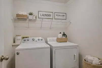 229 Holman Path, Hutto, TX 78634 - Photo 17