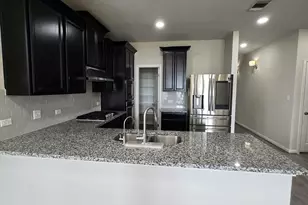 1052 Myrna Bend, Leander, TX 78641 - Photo 3