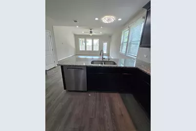 1052 Myrna Bend, Leander, TX 78641 - Photo 11