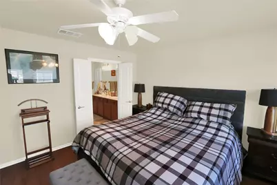 104 Sheldon Lake Drive, Georgetown, TX 78633 - Photo 15