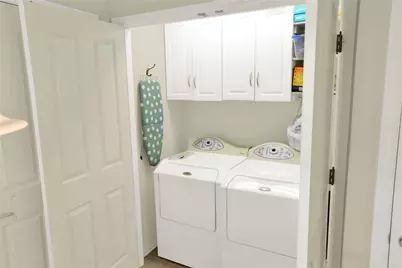 104 Sheldon Lake Drive, Georgetown, TX 78633 - Photo 9