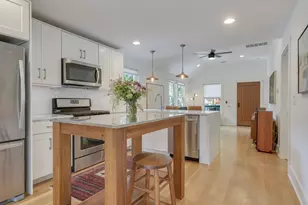 1313 Garden St, Austin, TX 78702 - Photo 9