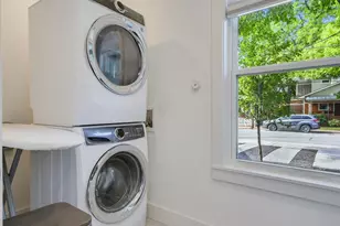 1313 Garden St, Austin, TX 78702 - Photo 11