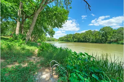 906 Water Street, Manor, TX 78653 - Photo 13