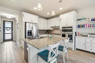 208 Winding Hollow Ln, Georgetown, TX 78628 - Photo 1