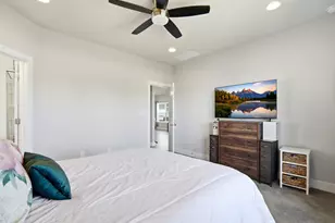 208 Winding Hollow Ln, Georgetown, TX 78628 - Photo 23