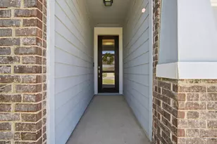 208 Winding Hollow Ln, Georgetown, TX 78628 - Photo 9