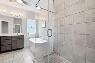 208 Winding Hollow Ln, Georgetown, TX 78628 - Photo 5