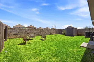 208 Winding Hollow Ln, Georgetown, TX 78628 - Photo 37