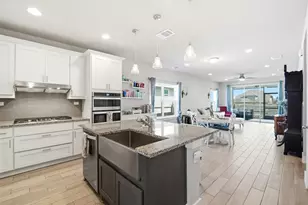 208 Winding Hollow Ln, Georgetown, TX 78628 - Photo 13