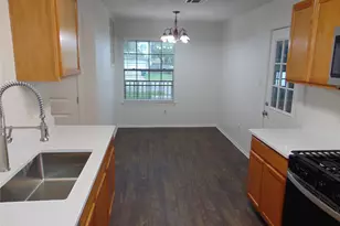 1617 Gracy Farms Ln, Austin, TX 78758 - Photo 9