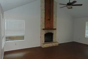 1617 Gracy Farms Ln, Austin, TX 78758 - Photo 5