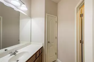 165 Lady Bird Ln, Georgetown, TX 78628 - Photo 33