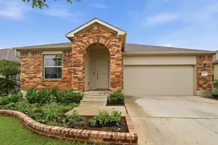 129 Esparza Dr, Bastrop, TX 78602 - Photo 1
