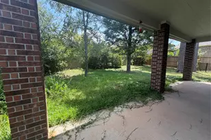 2411 Sunset Mist Ln, Conroe, TX 77304 - Photo 7