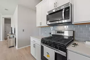 6026 Marsh Ln, Buda, TX 78610 - Photo 9