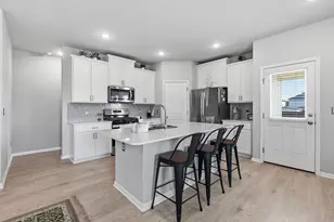 6026 Marsh Ln, Buda, TX 78610 - Photo 5