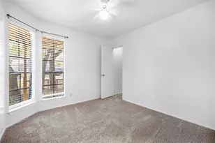 3902 Stonecroft Dr, Austin, TX 78749 - Photo 17