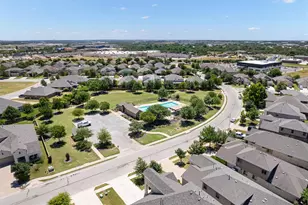 612 Heinatz Flat Ln, Leander, TX 78641 - Photo 35