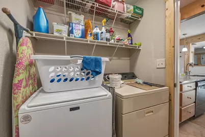 513 Texas Avenue, Round Rock, TX 78664 - Photo 11