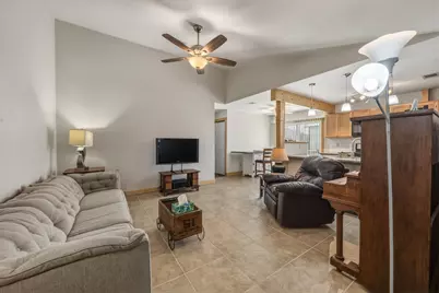 513 Texas Avenue, Round Rock, TX 78664 - Photo 5