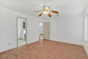 1405 Scottsdale Dr, Leander, TX 78641 - Photo 9