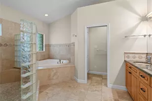 10200 Birdlip Cir, Austin, TX 78733 - Photo 9
